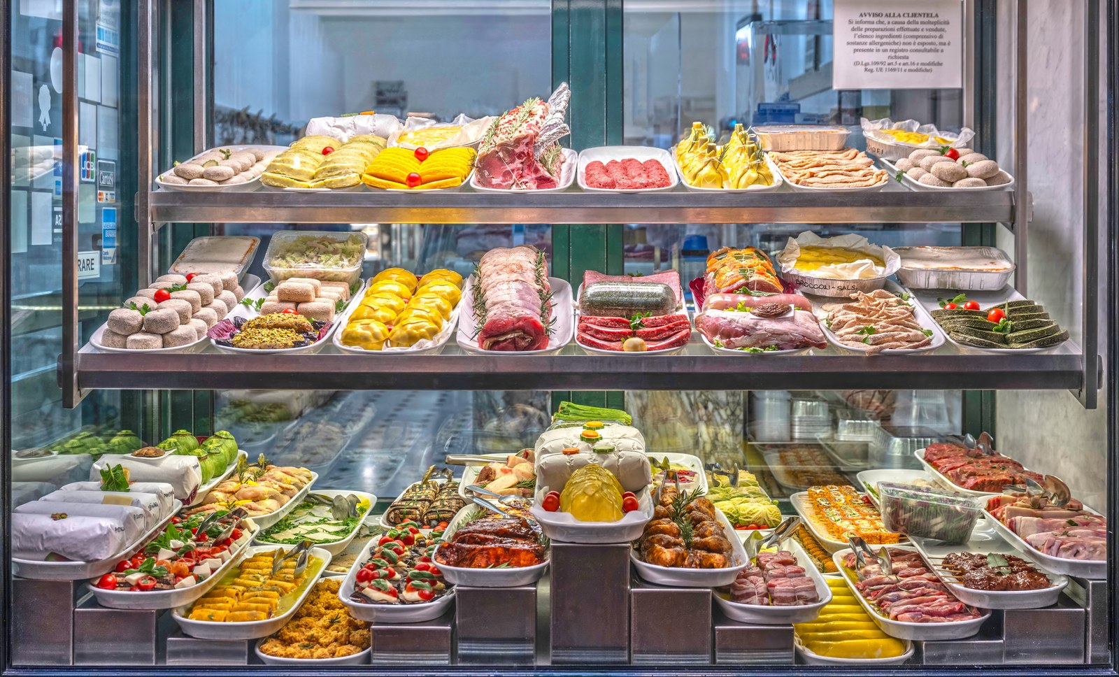 จัดหาตู้โชว์อาหารและอุปกรณ์ร้านอาหารจากจีน